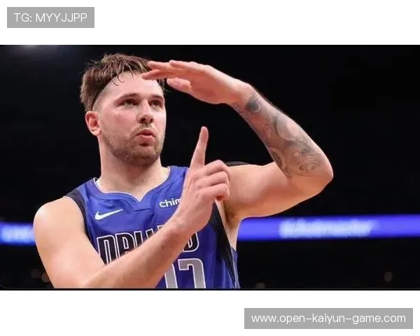 东契奇助攻队友空切得手，独行侠攻势连绵